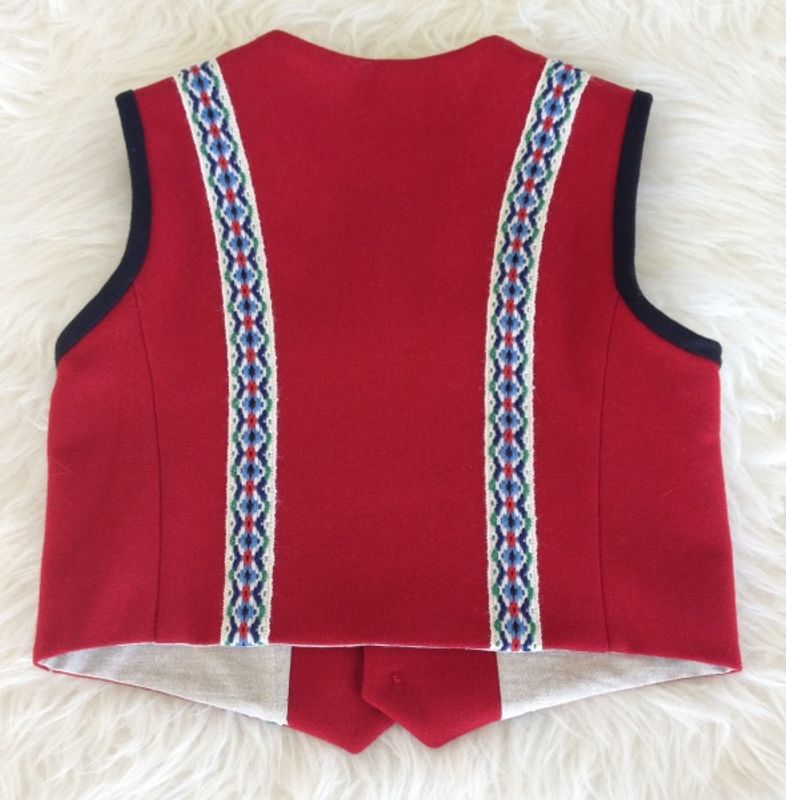 Mønster festdraktvest Tormod
