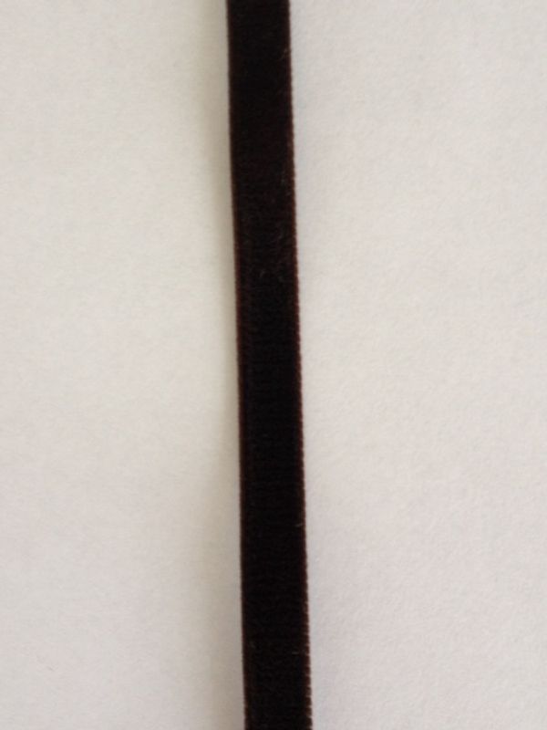 Fløyelsbånd brun 9 mm